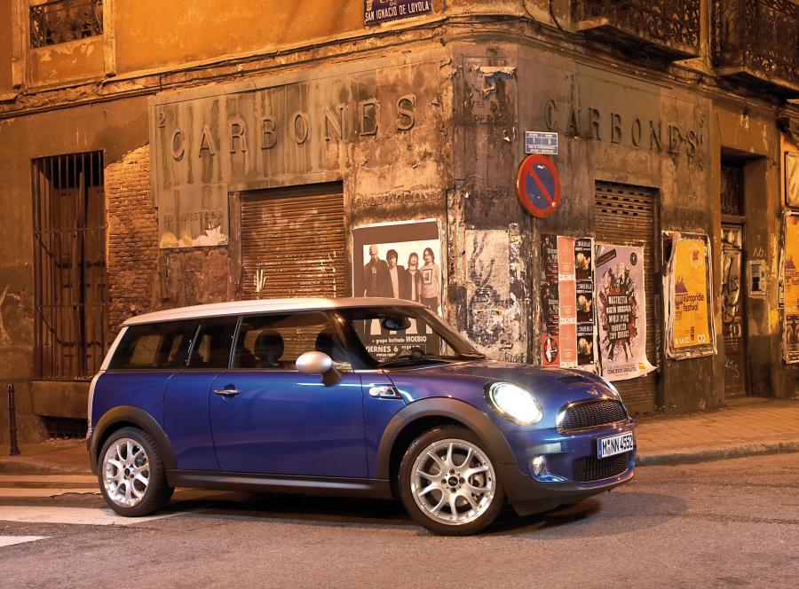  Mini Cooper S Clubman 2007 года  (фото 18 из 82)